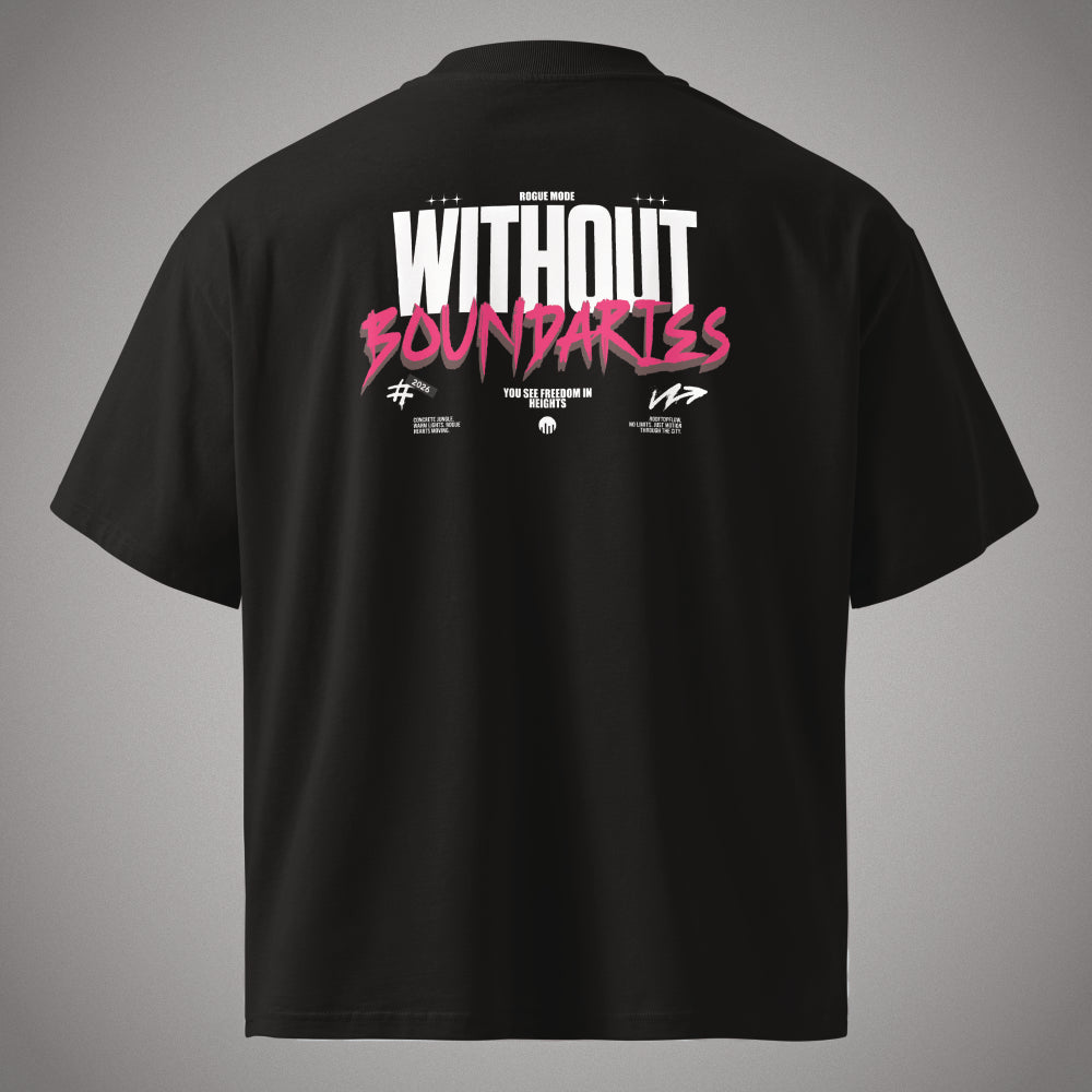 Schwarzes Oversized T-Shirt der Marke FORCE ZERO aus der Rogue Mode Design-Schiene mit großem „WITHOUT BOUNDARIES“ Grafikprint in Weiß und auffälligem Pink auf der Rückseite.